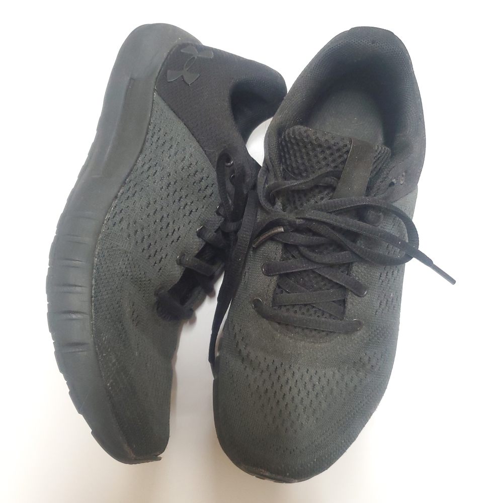 Under Armour Sneakers Womans 6.5 Micro G Pursuit Running Shoes Black 3000101-004